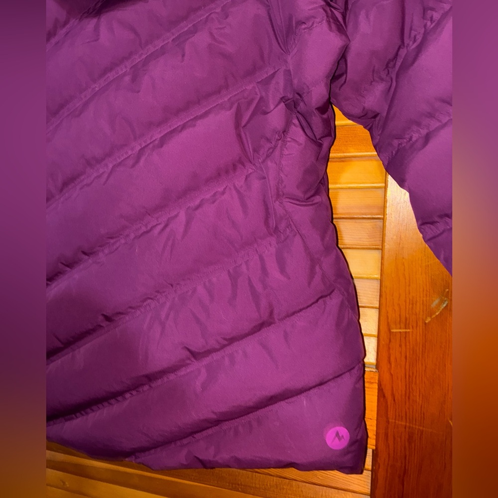 Marmot Val D’sere Down Jacket, 700 fill, magenta - womens size large - Picture 9 of 14